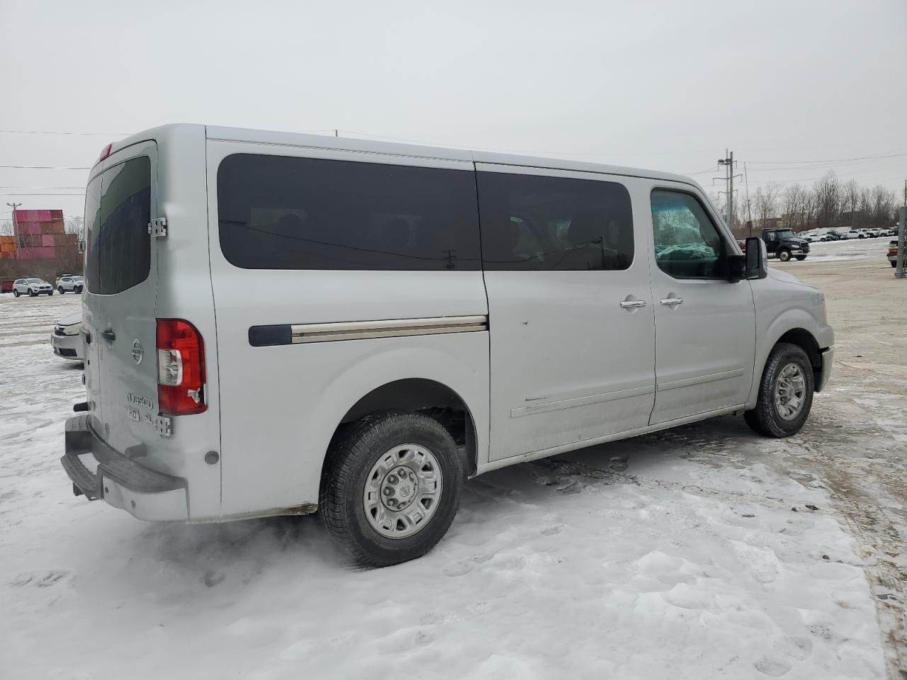 2014 Nissan NV - Image 3