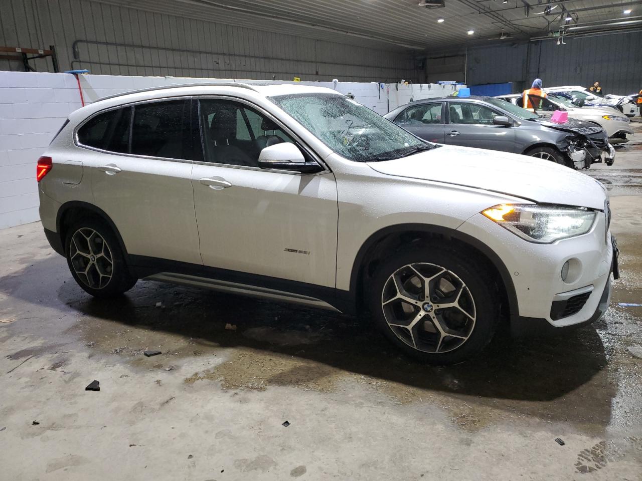 2016 BMW X1 - Image 4