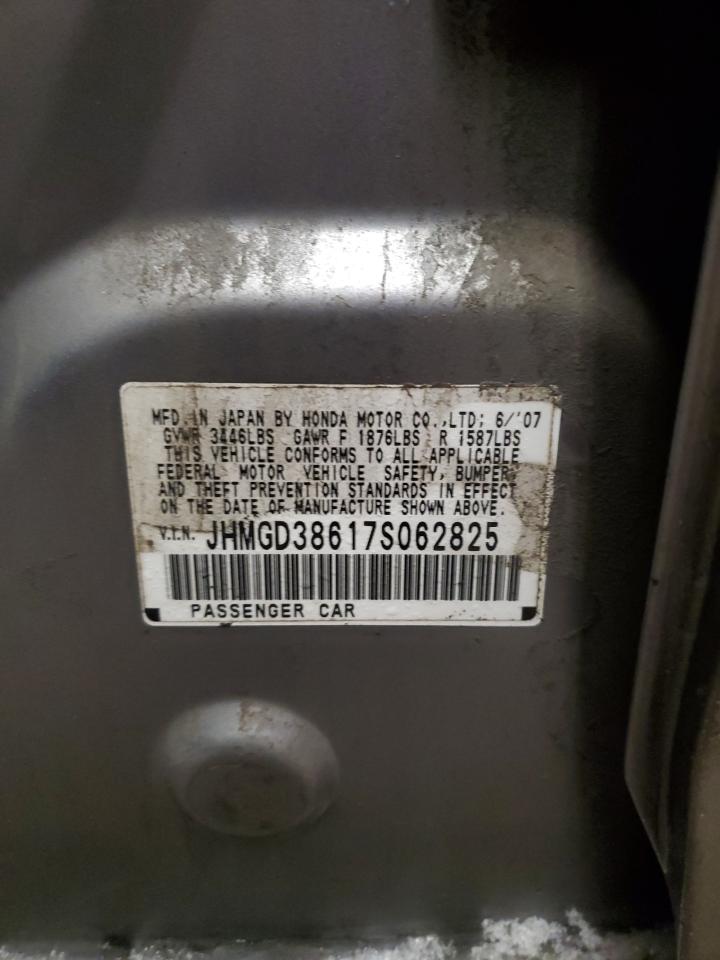 2007 Honda Fit - Image 12