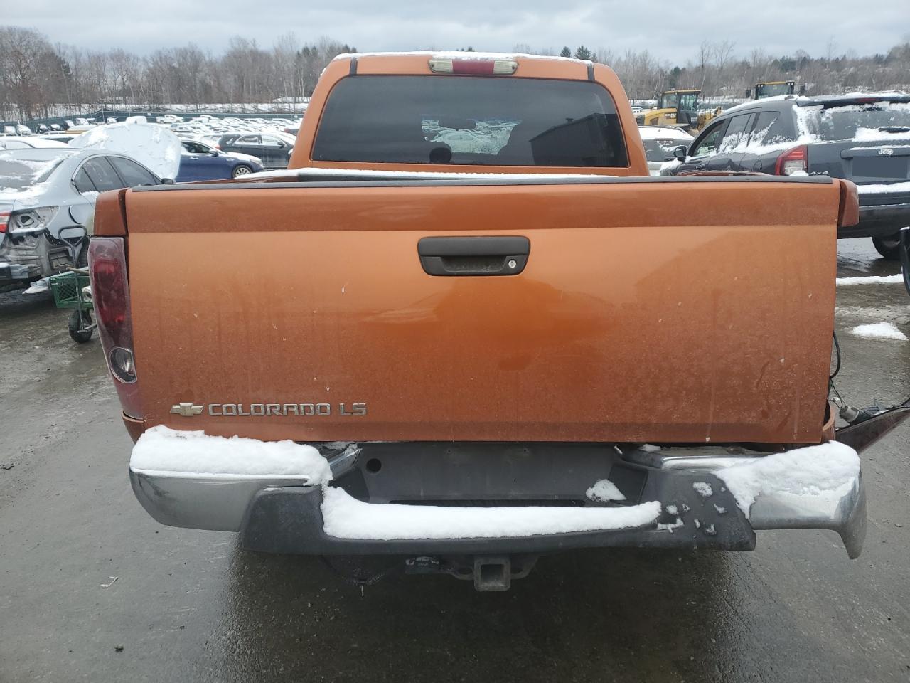 2004 Chevrolet Colorado - Image 6