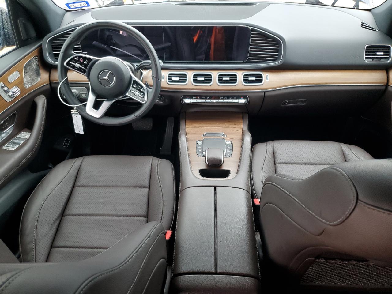 2022 Mercedes-Benz GLE - Image 8