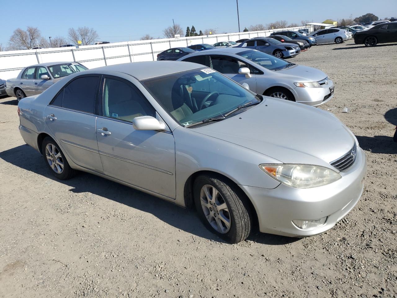 2005 Toyota Camry - Image 4