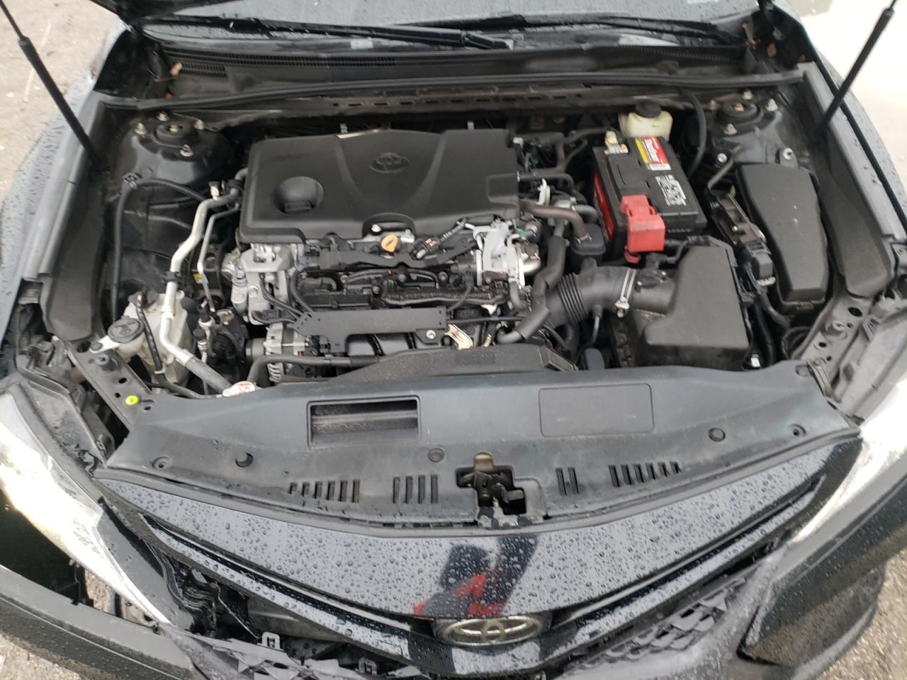 2018 Toyota Camry - Image 13