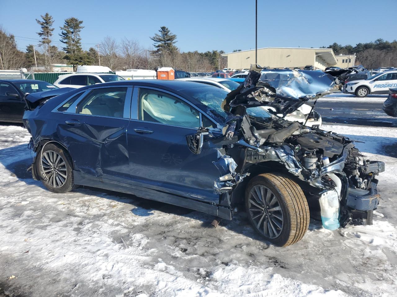 2019 Lincoln MKZ - Image 4