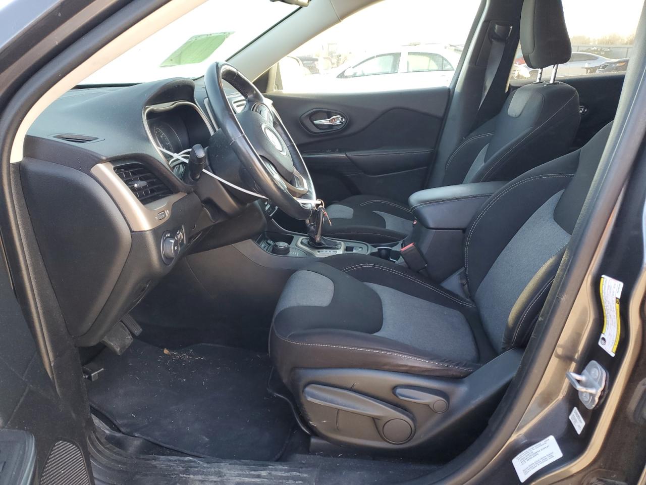 2014 Jeep Grand Cherokee - Image 7