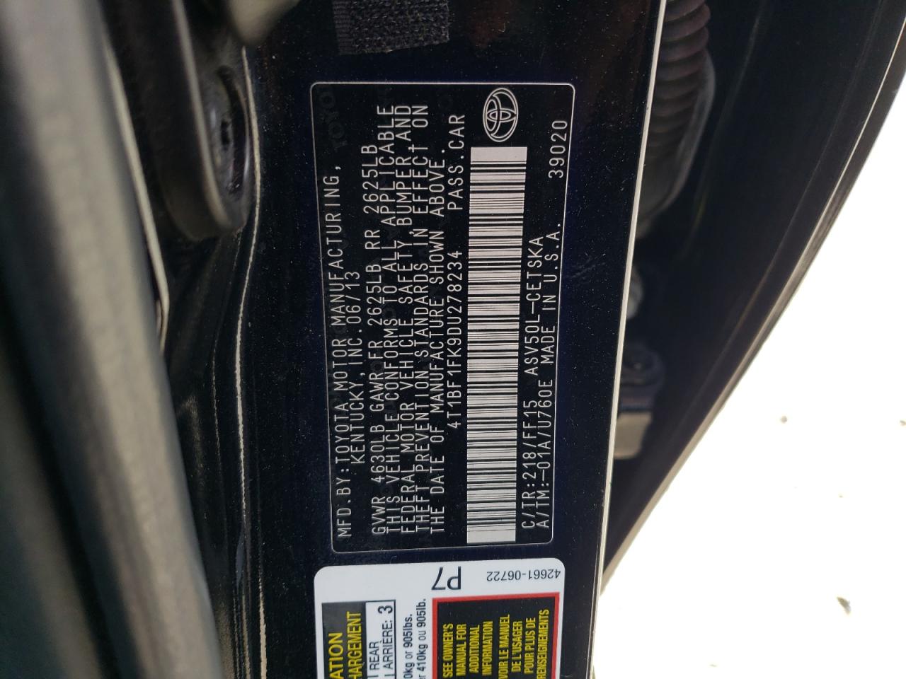 2013 Toyota Camry - Image 14