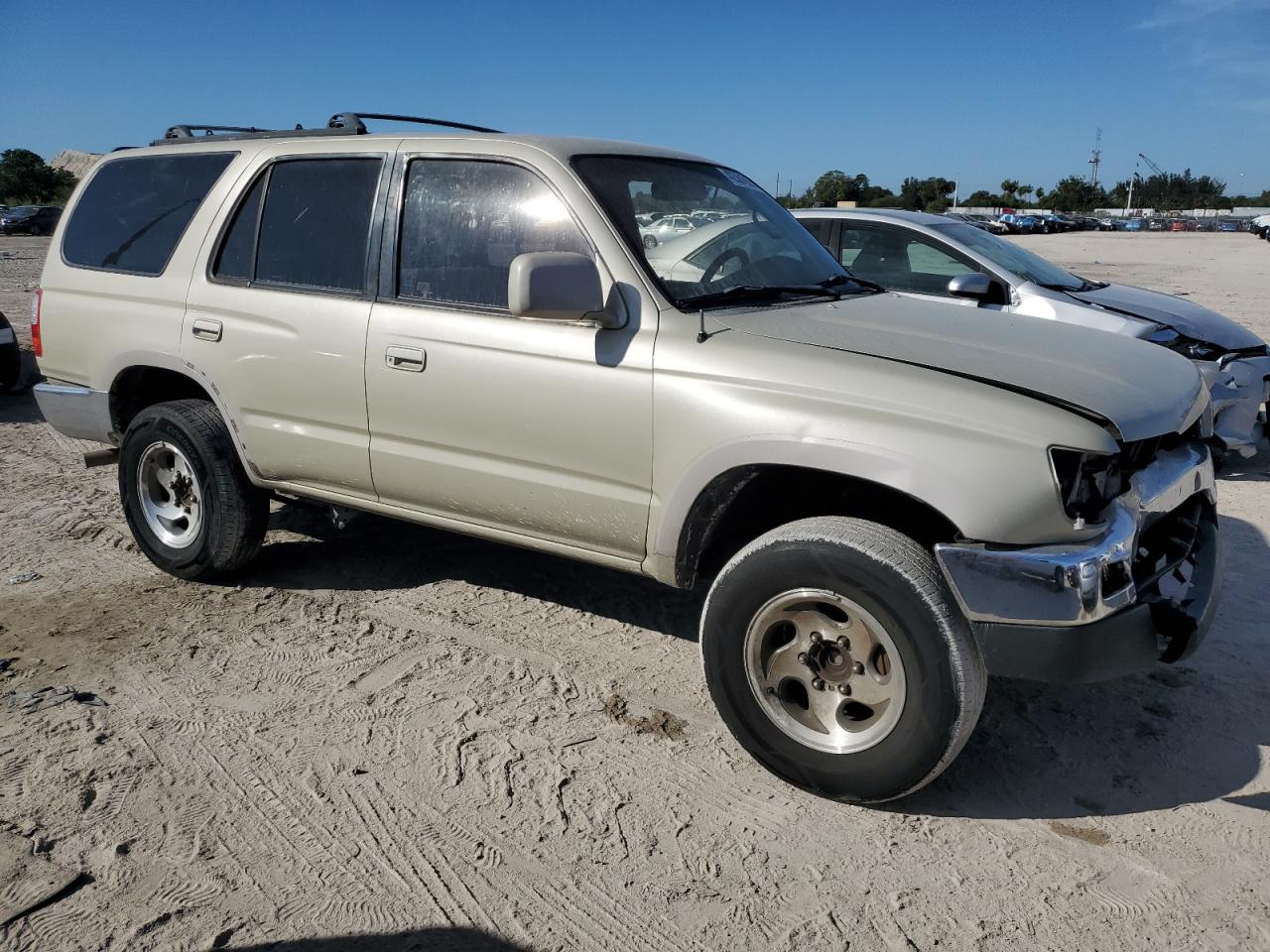 1998 Toyota 4Runner - Image 4