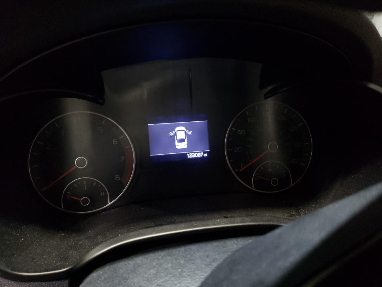 2019 Kia Optima - Image 9