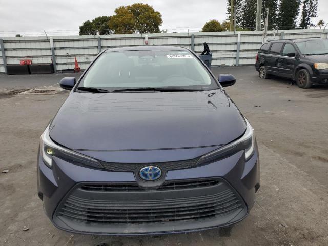  TOYOTA COROLLA 2023 Синий
