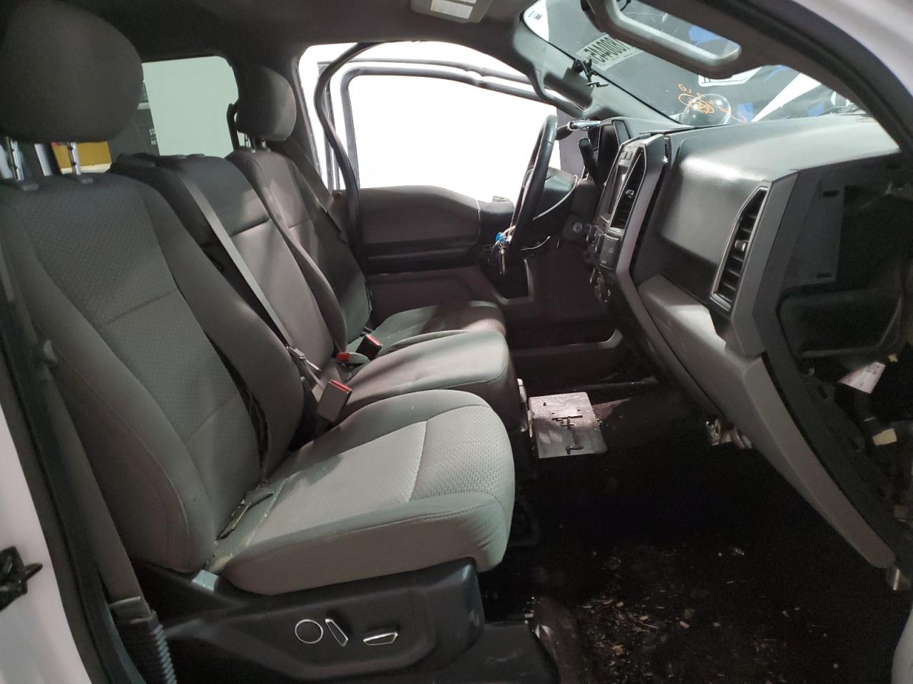 2017 Ford F-150 - Image 7