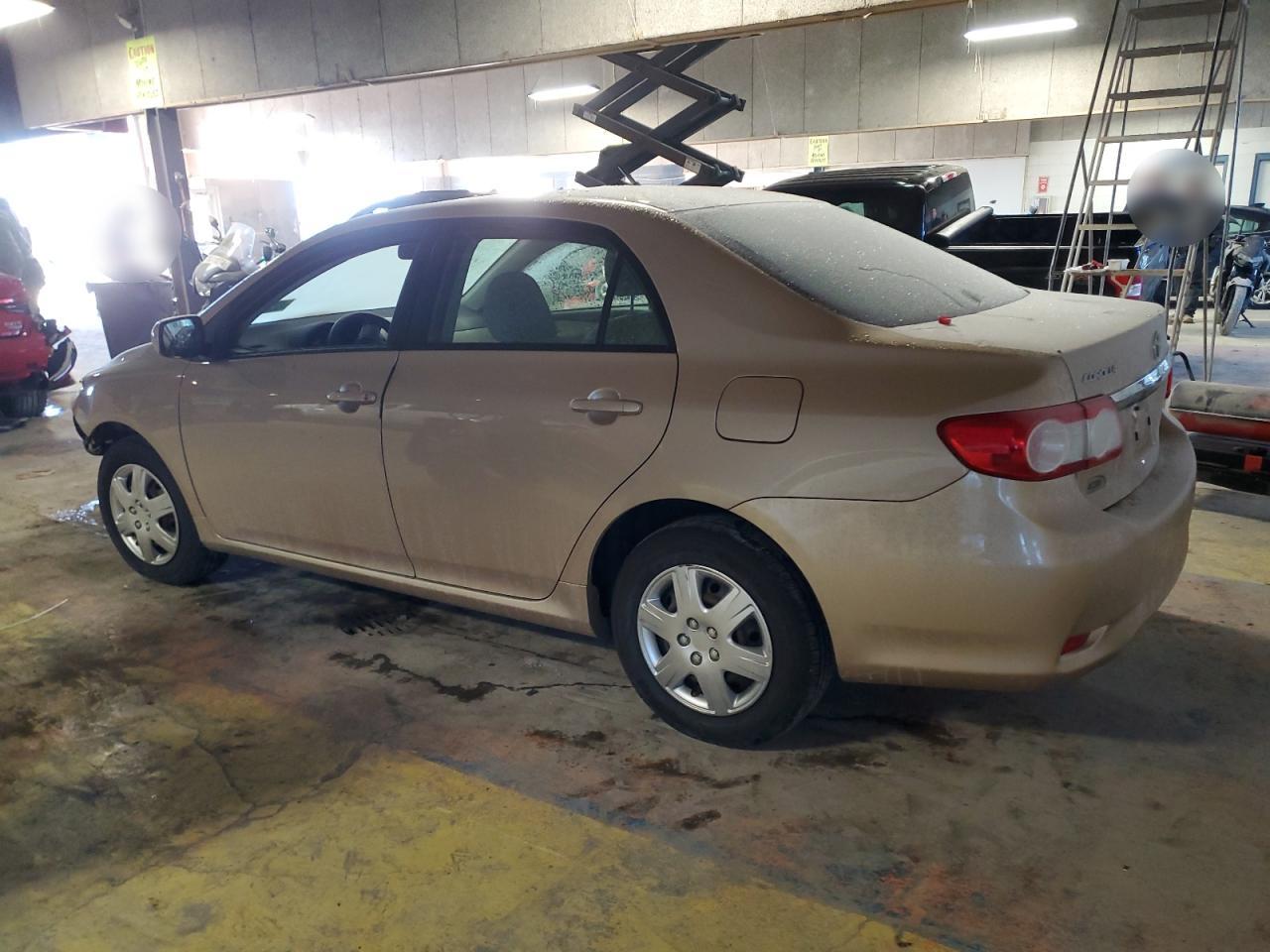 2011 Toyota Corolla - Image 2