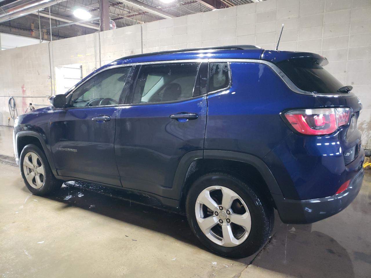 2019 Jeep Compass - Image 2
