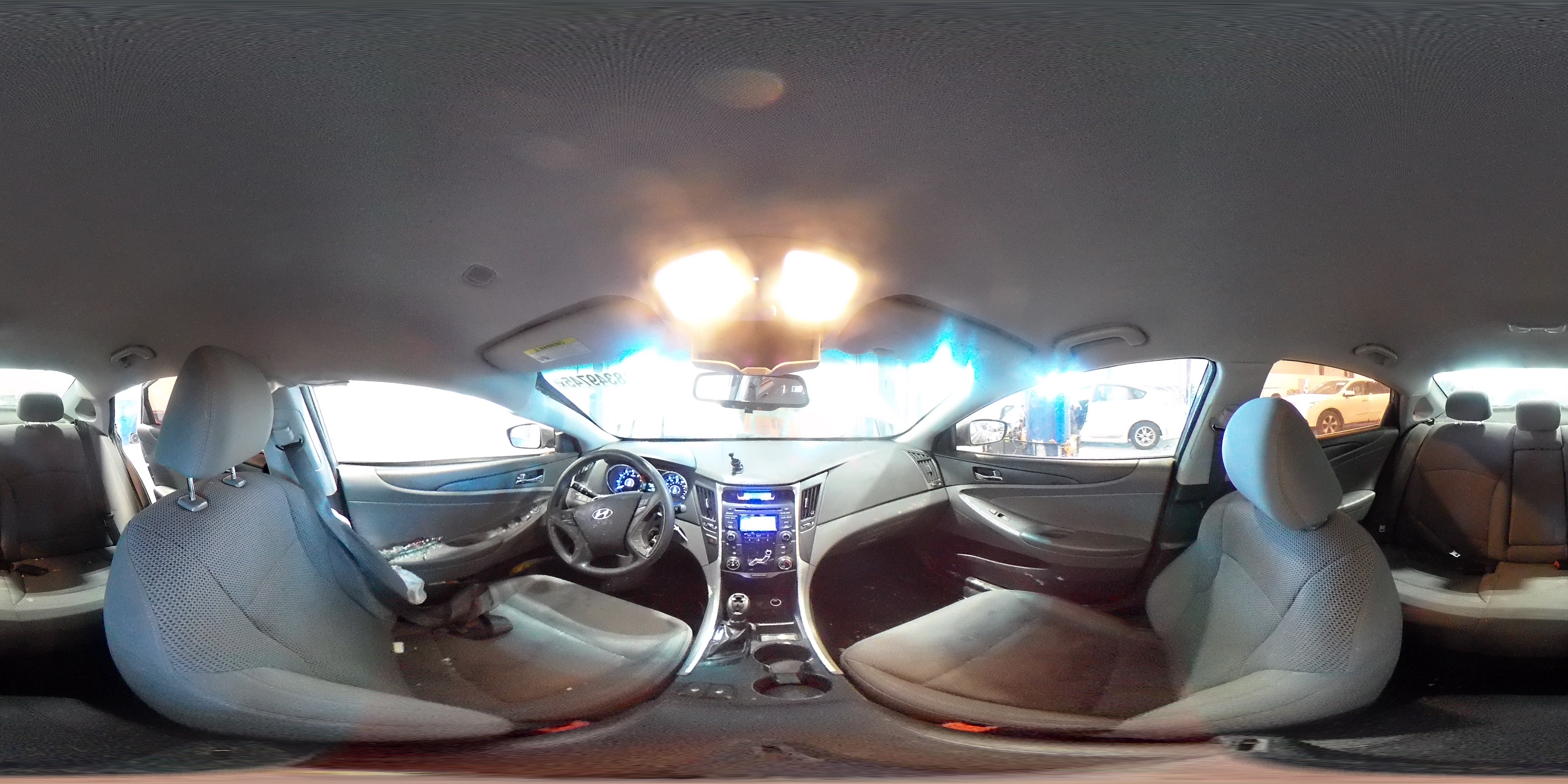 2013 Hyundai Sonata - Image 13