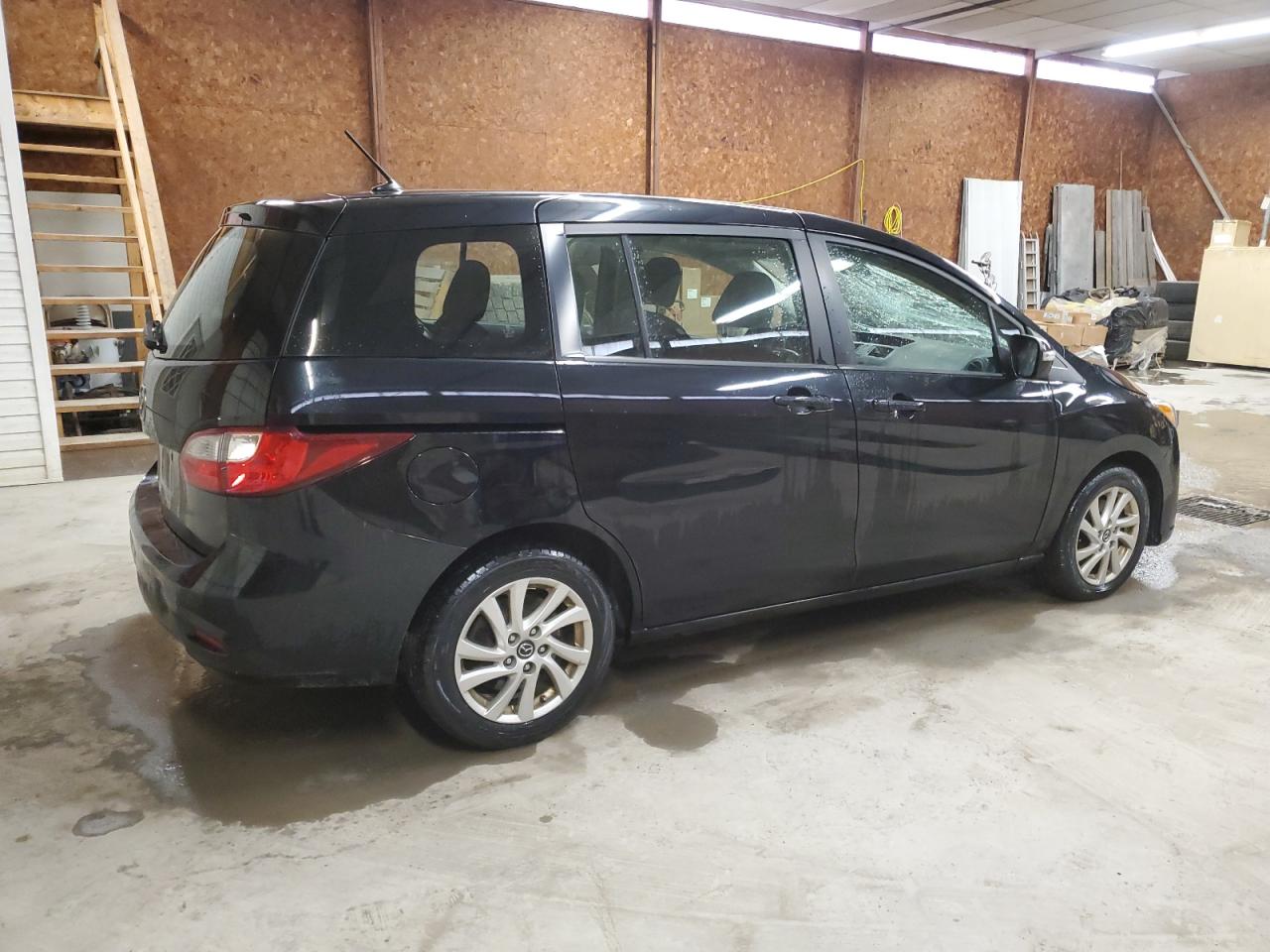 2013 Mazda 5 - Image 3