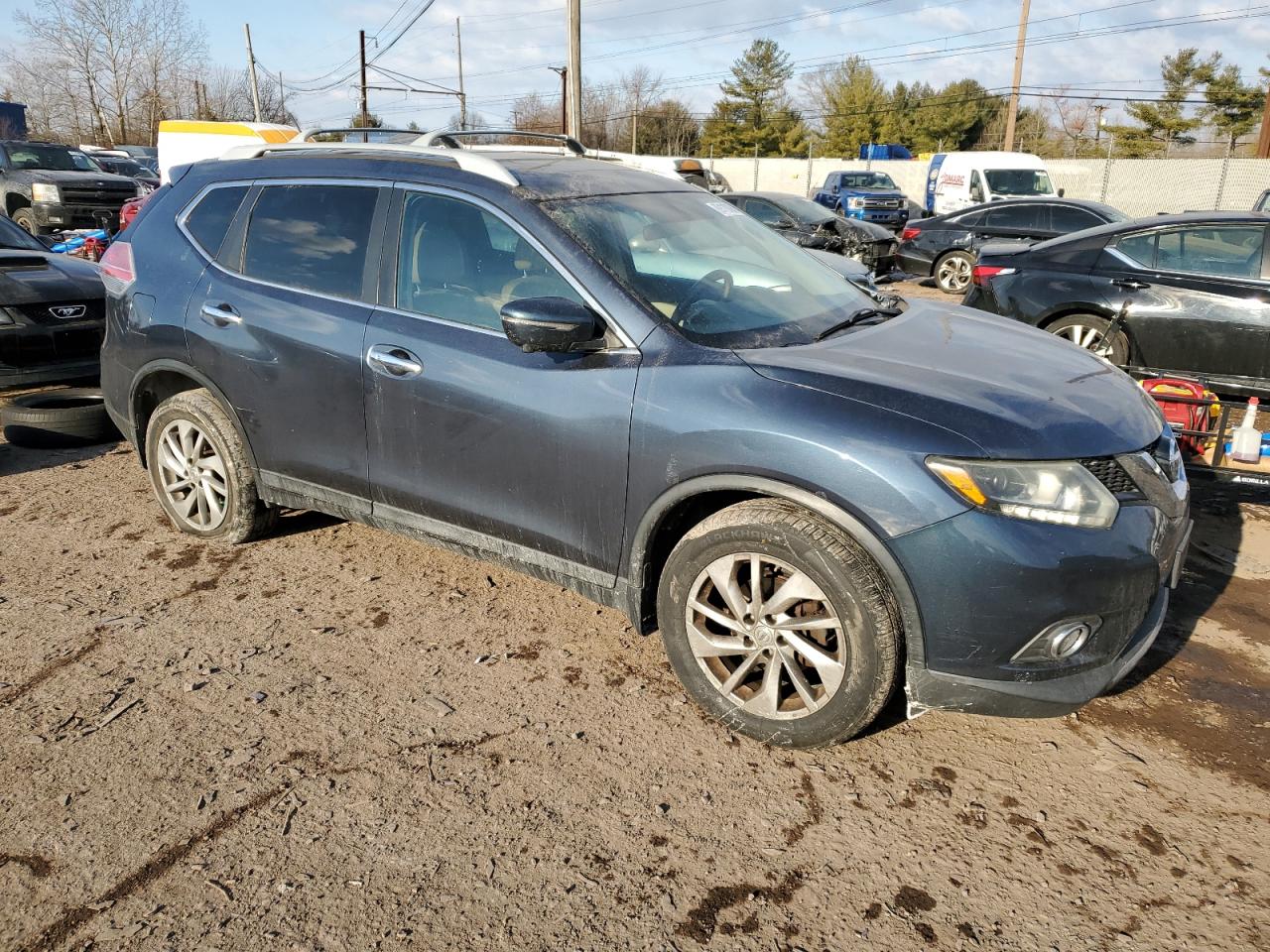 2014 Nissan Rogue - Image 4