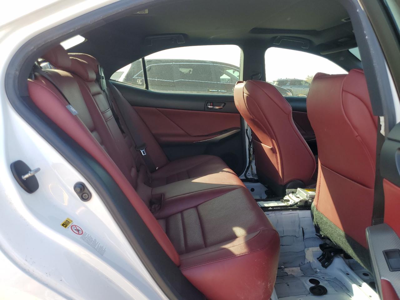 2014 Lexus IS - Image 10