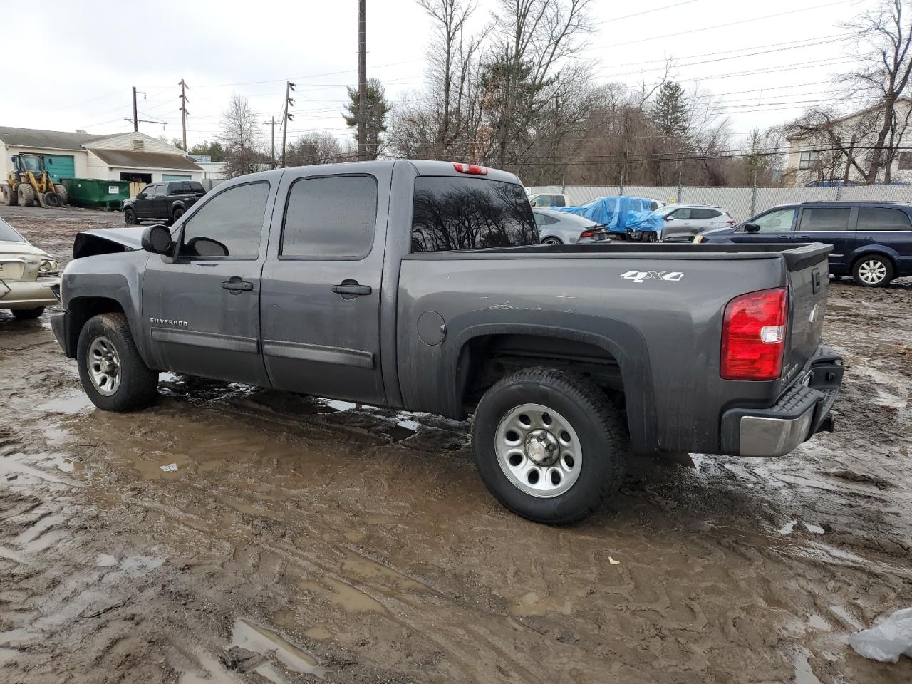 2011 Chevrolet Silverado - Image 2