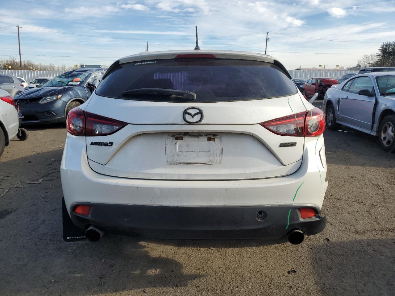 2016 Mazda 3 - Image 6