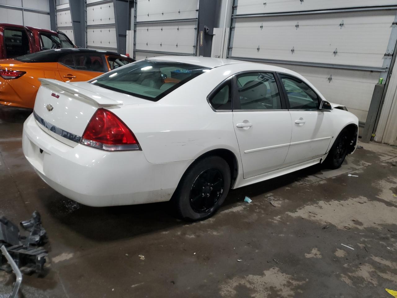 2009 Chevrolet Impala - Image 3