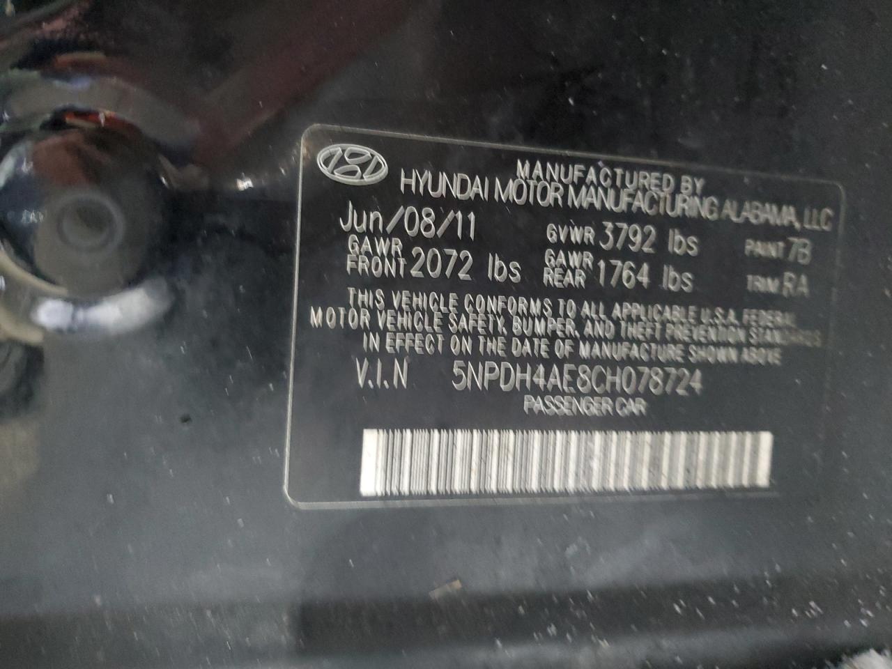 2012 Hyundai Elantra - Image 14