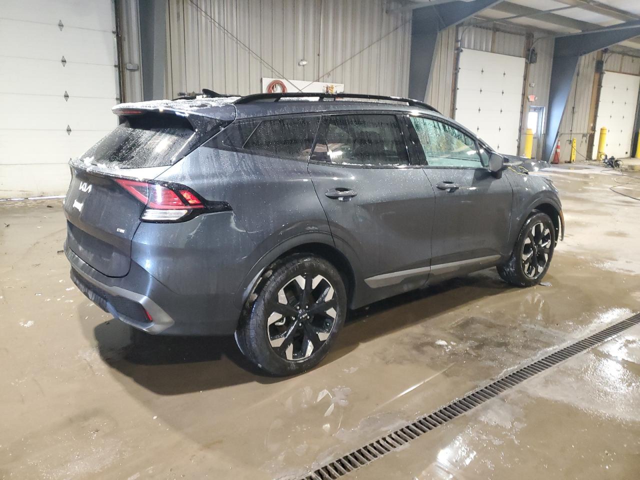 2024 Kia Sportage - Image 3