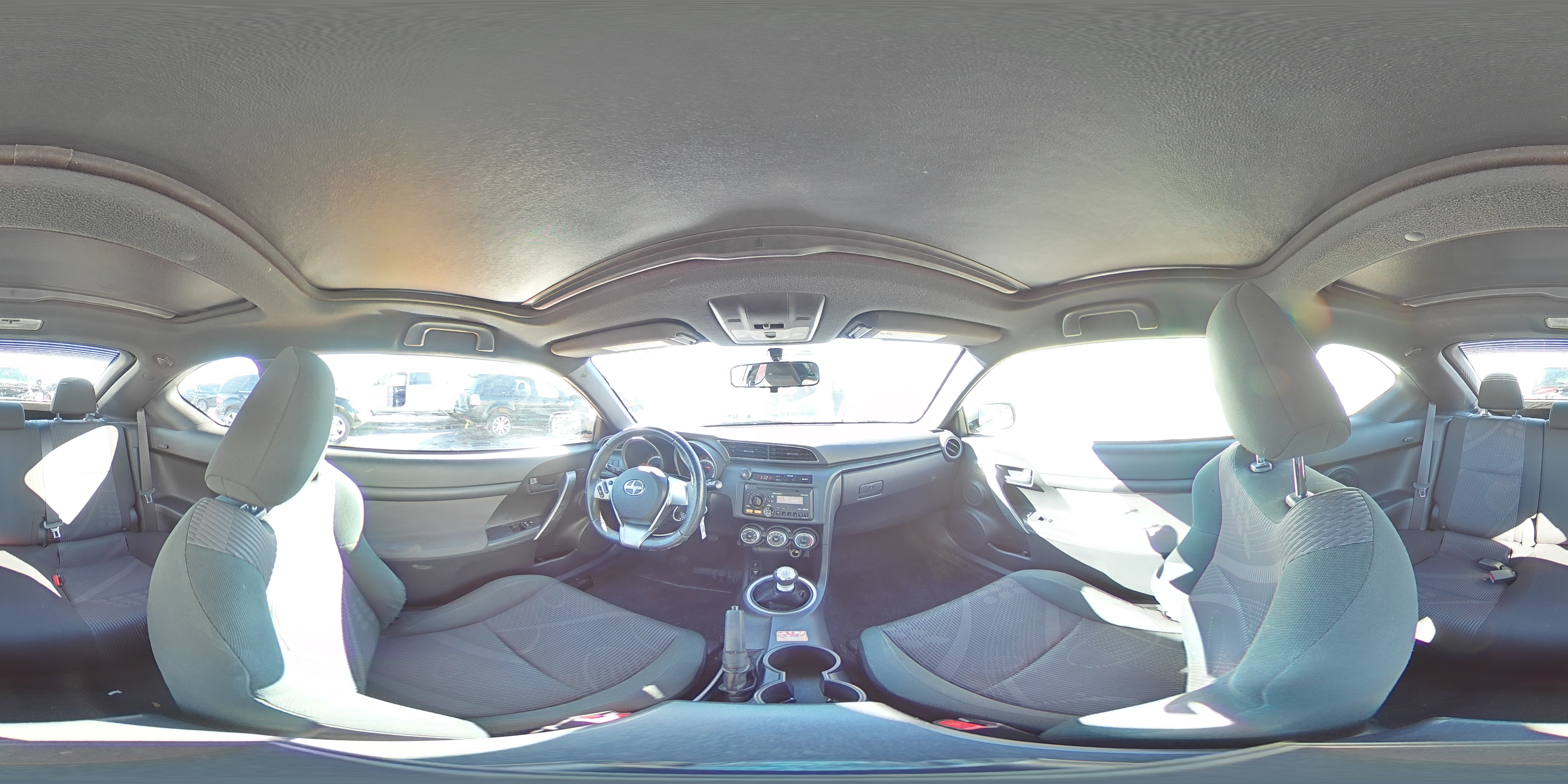 2013 Toyota tC - Image 14