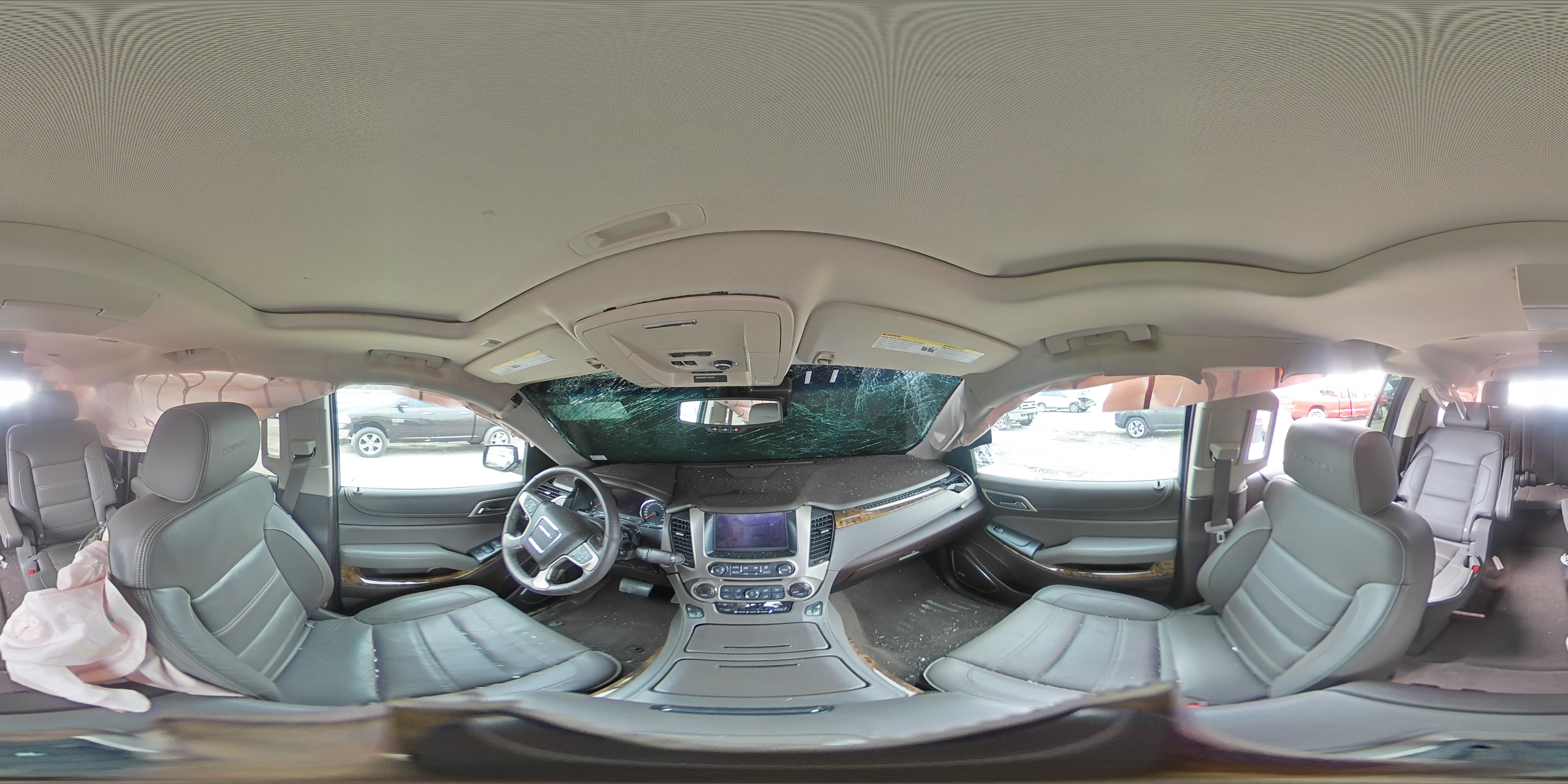 2016 GMC Yukon - Image 14