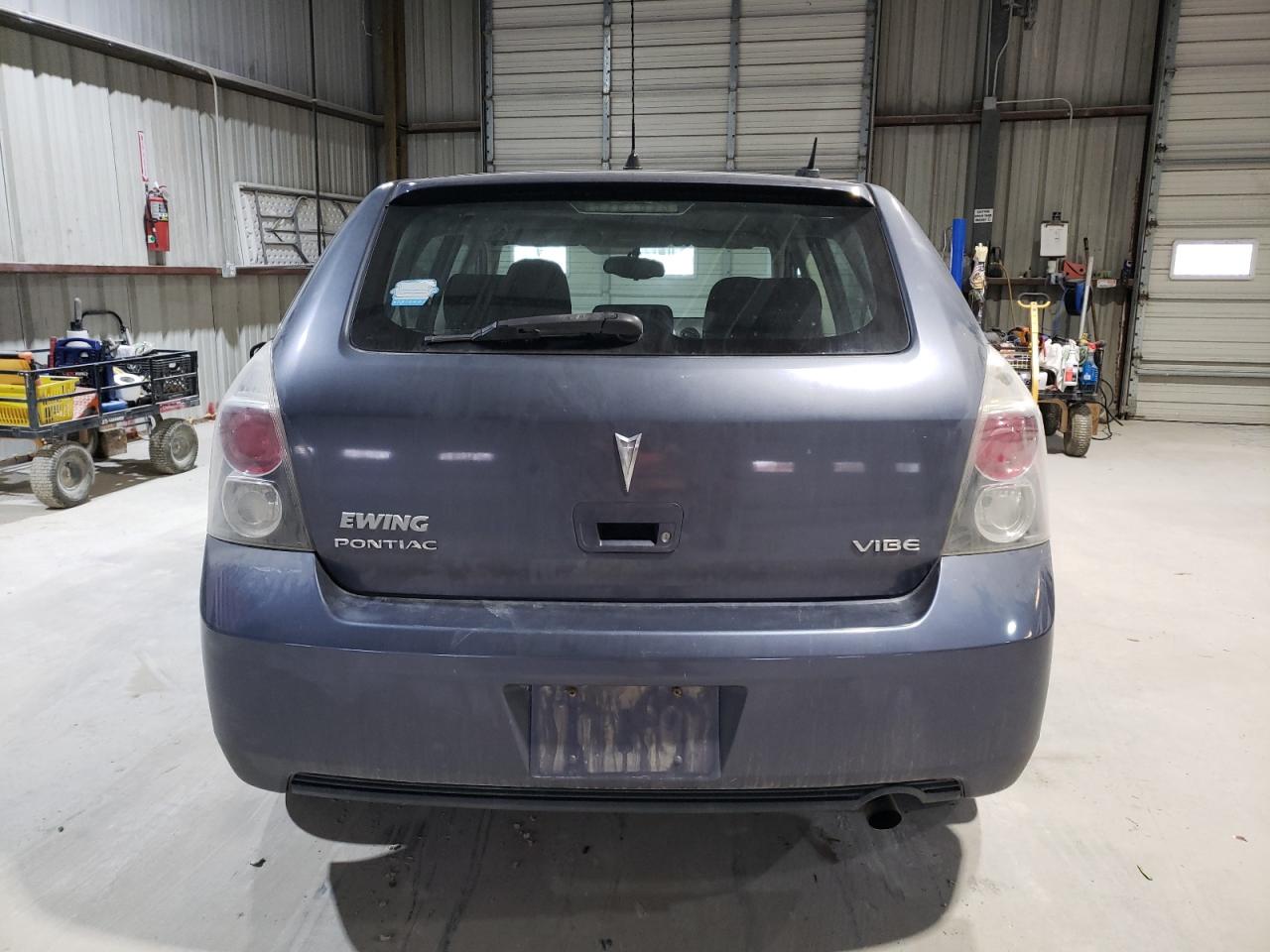 2009 Pontiac Vibe - Image 6