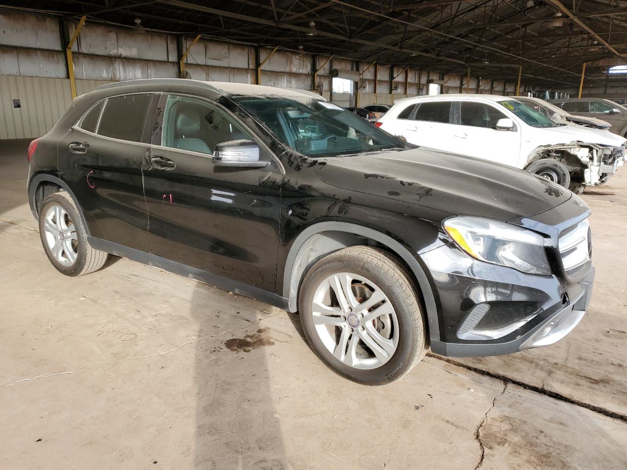 VIN WDCTG4EB1HJ359349 2017 MERCEDES-BENZ GLA-CLASS no.4