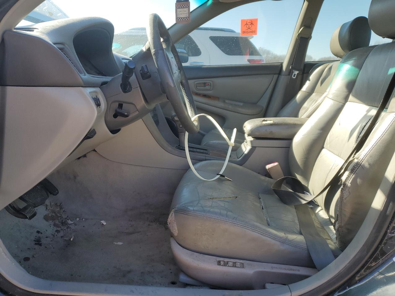 1997 Lexus ES - Image 7