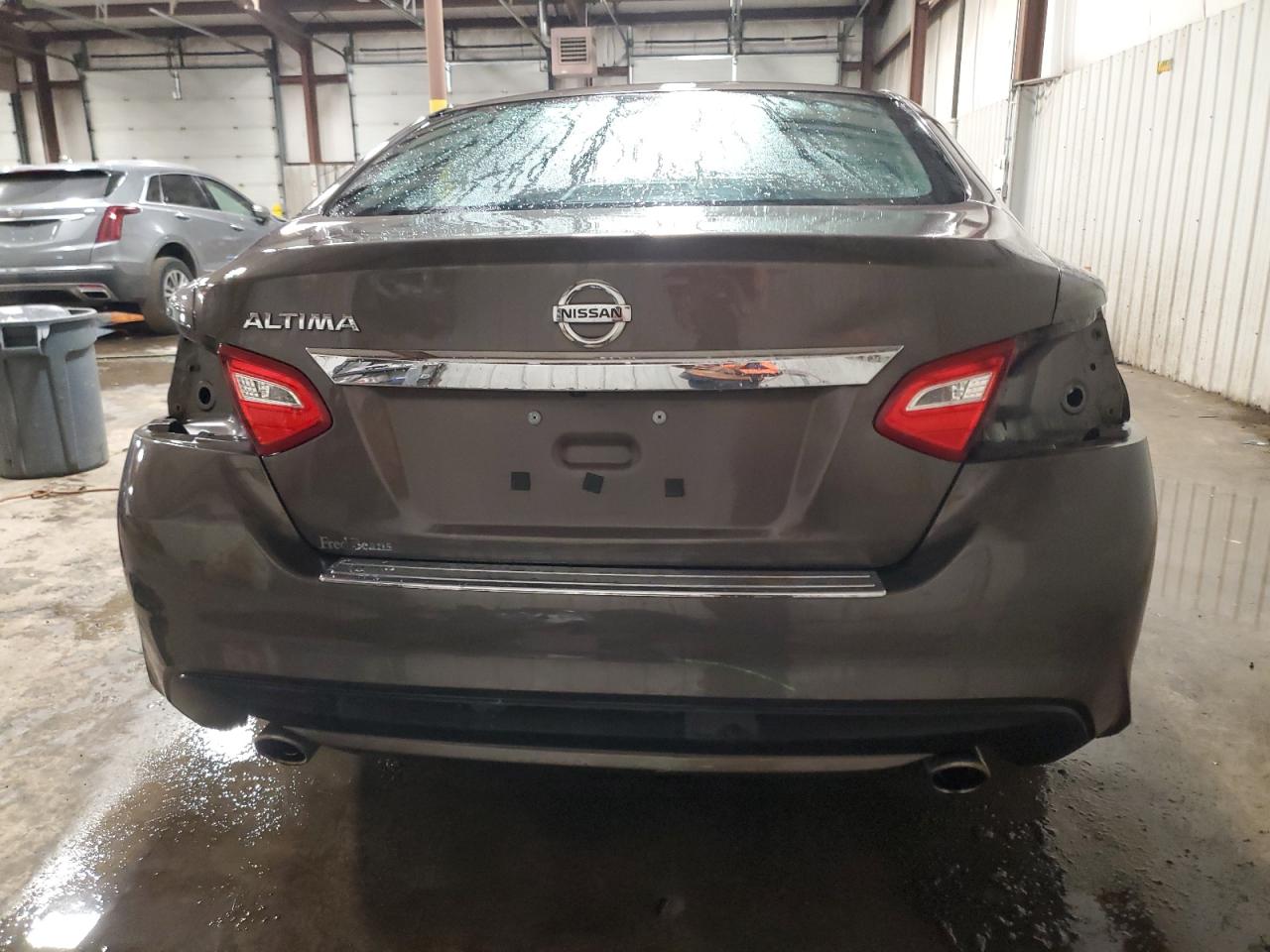 2016 Nissan Altima - Image 6