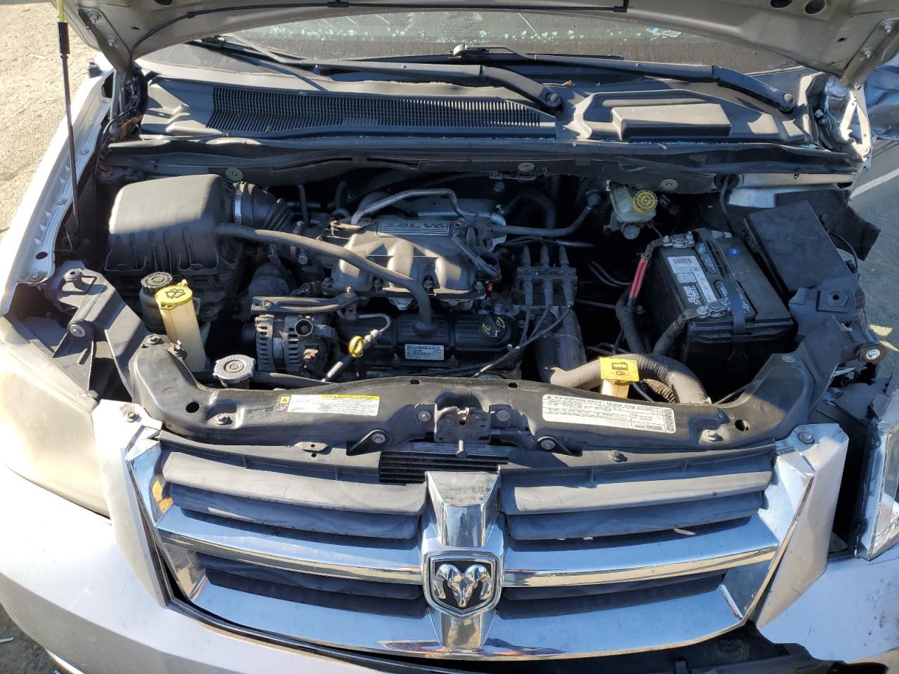 2010 Dodge Caravan - Image 11