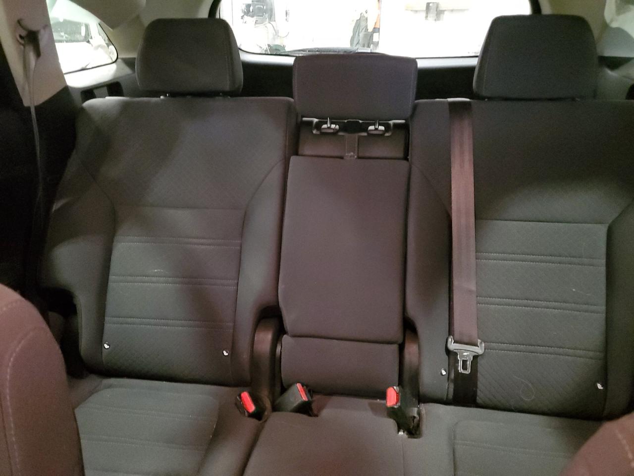 2017 Kia Sorento - Image 10