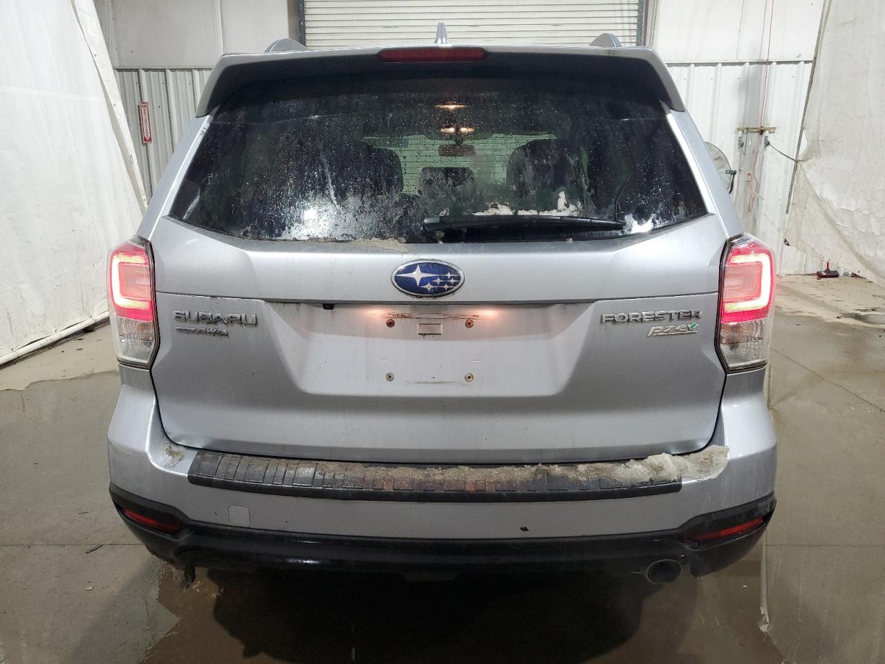 2017 Subaru Forester - Image 6