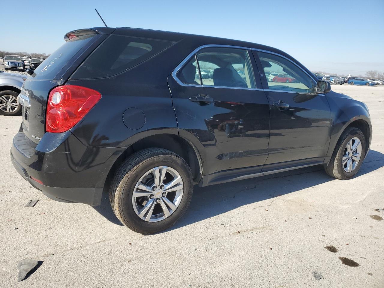 2015 Chevrolet Equinox - Image 3