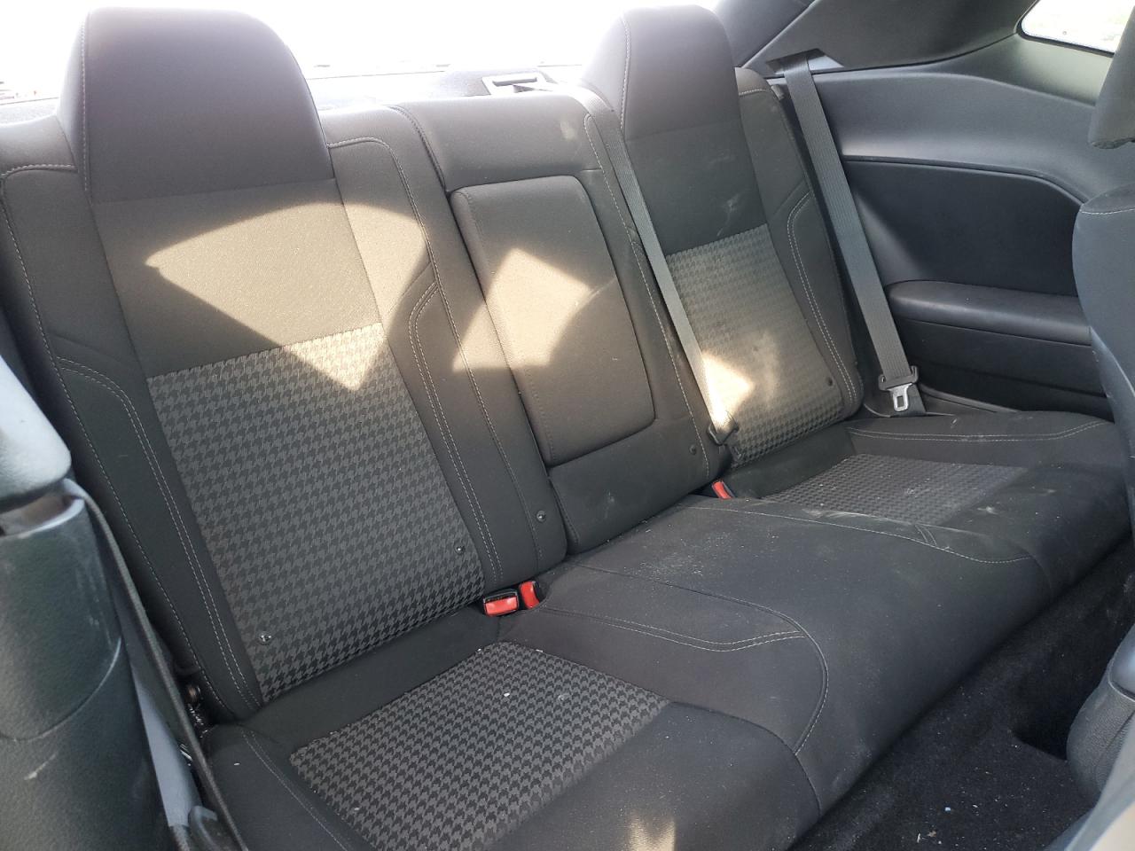 2019 Dodge Challenger - Image 10