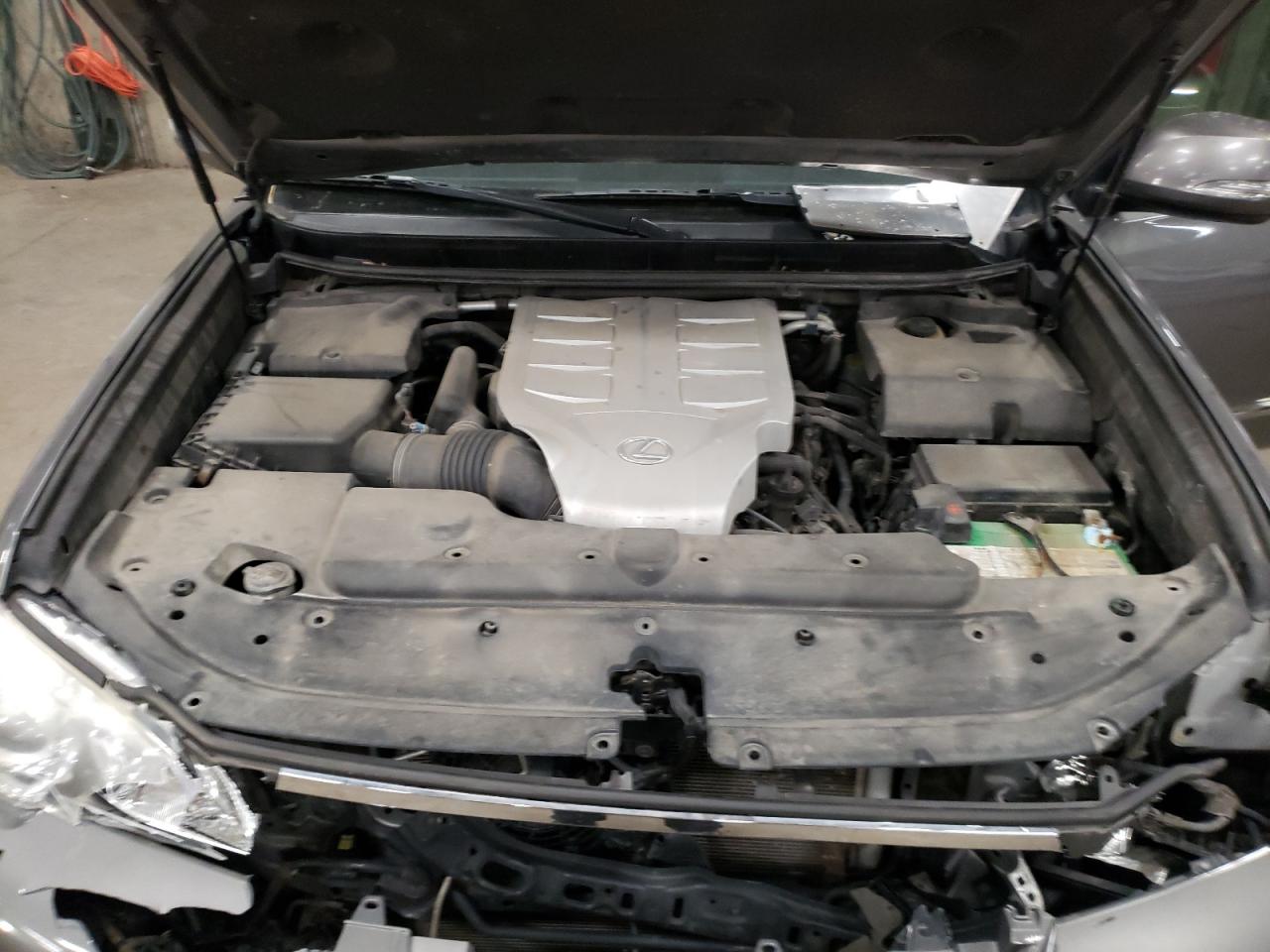 2012 Lexus GX - Image 12