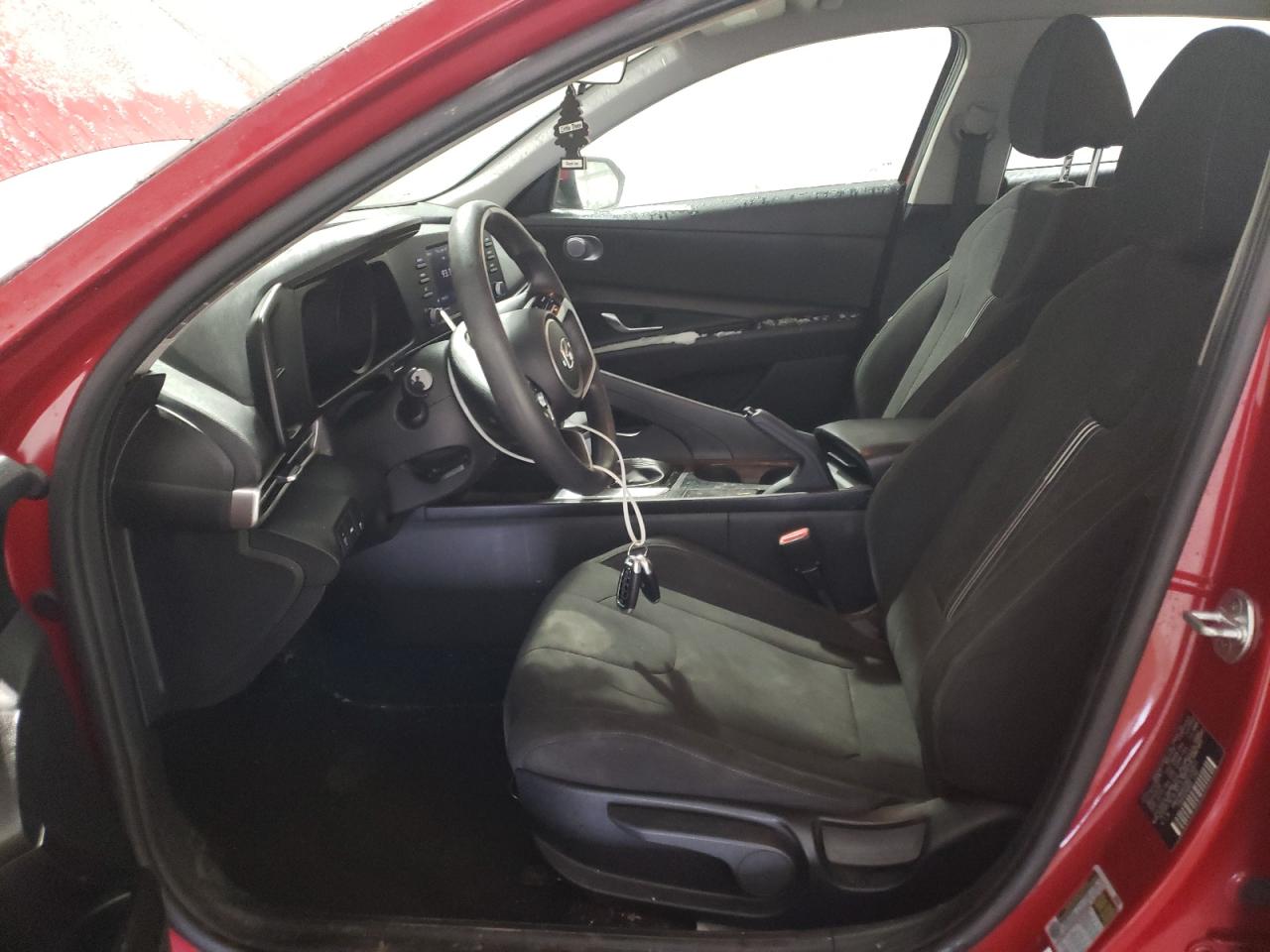 2021 Hyundai Elantra - Image 7