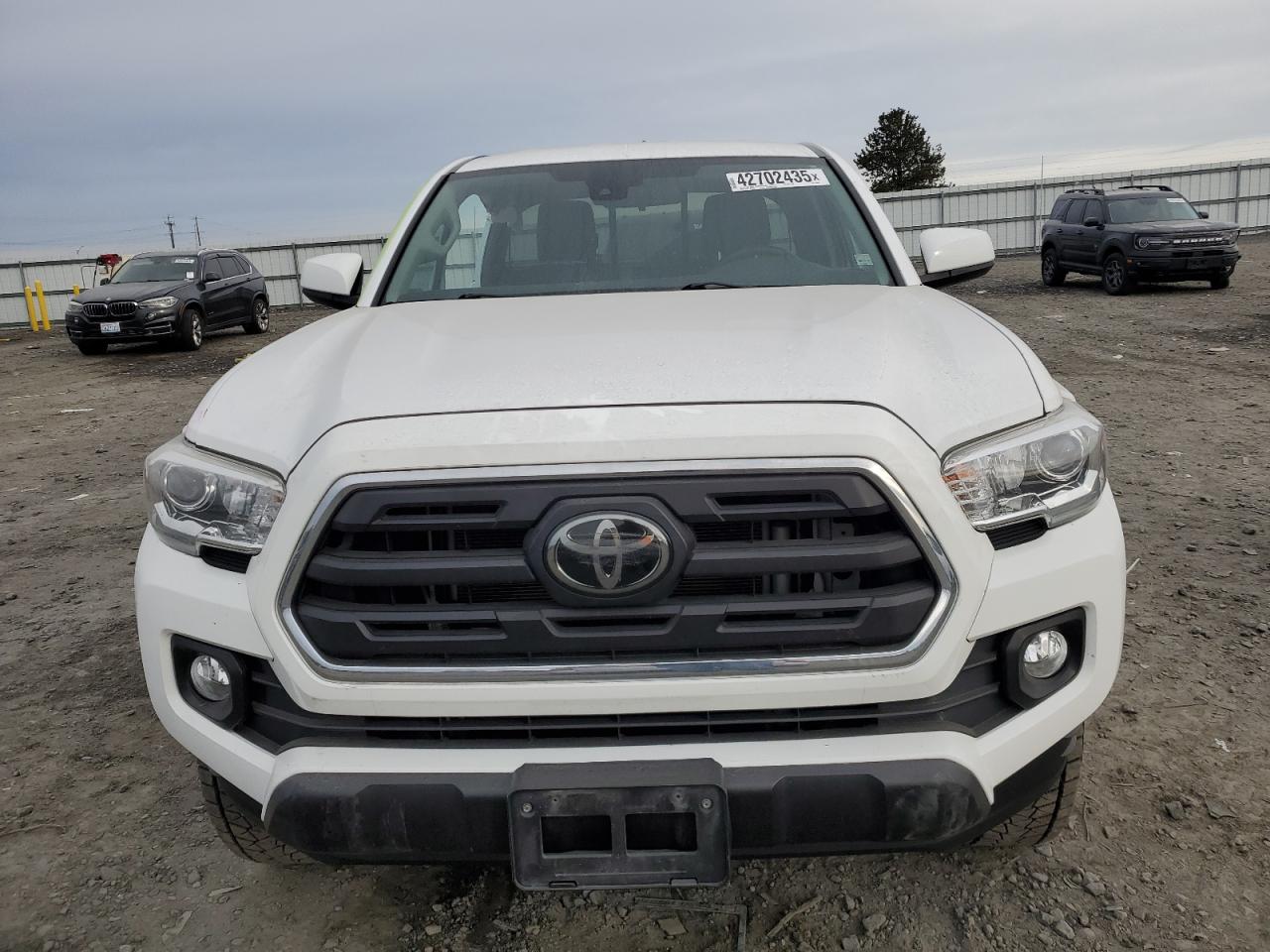 2018 Toyota Tacoma - Image 5