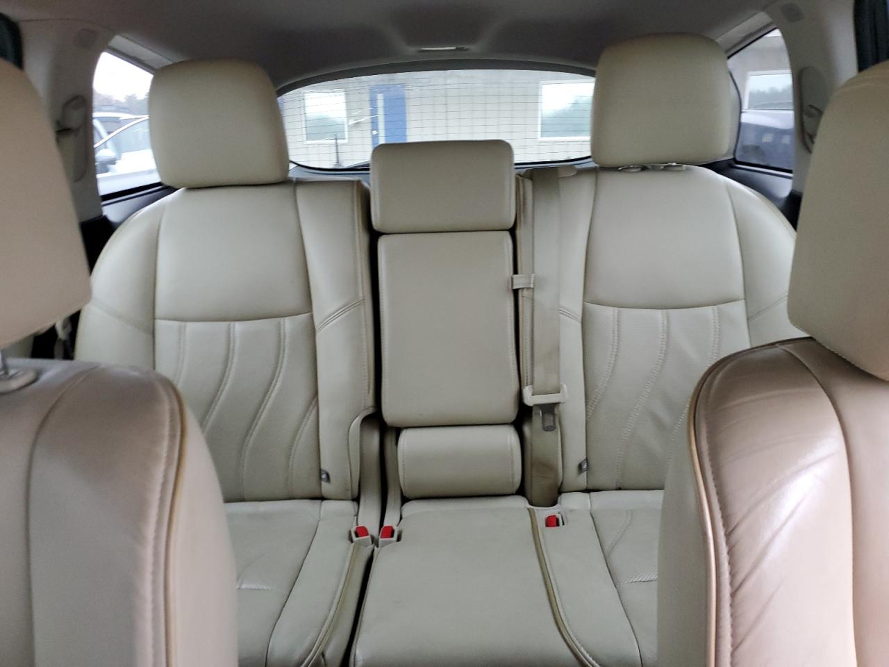 2015 Infiniti QX60 - Image 10