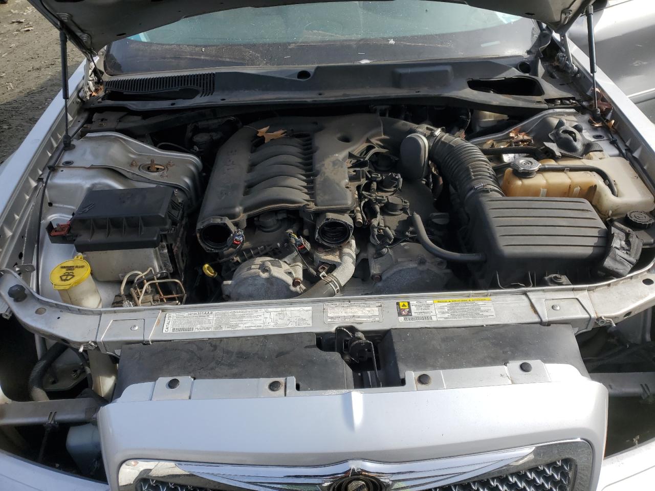 2007 Chrysler 300 - Image 11