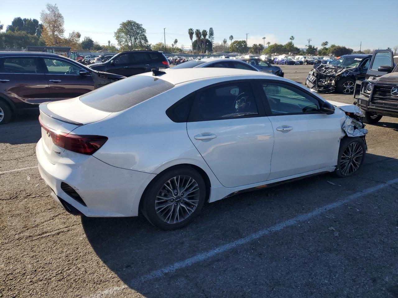 2023 Kia Forte - Image 3