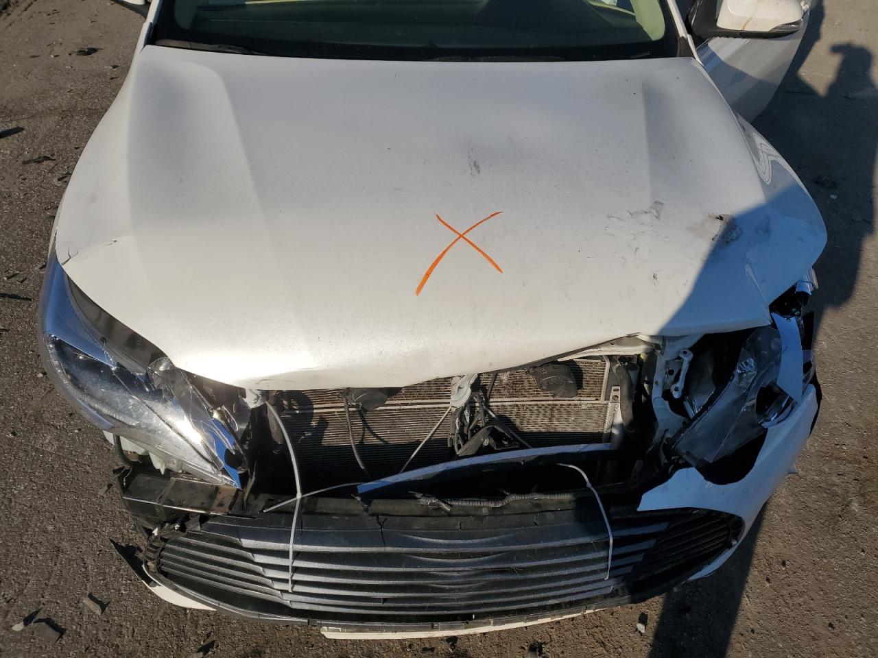 2017 Toyota Avalon - Image 12