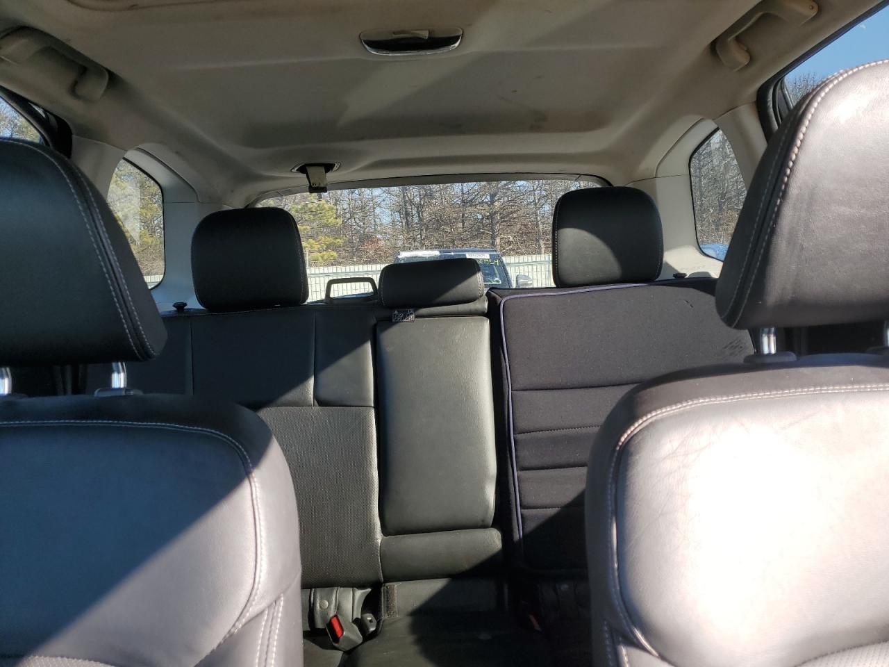 2015 Subaru Forester - Image 10