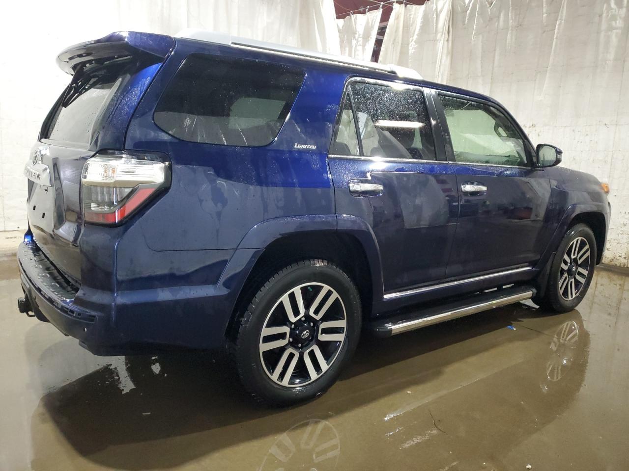 2019 Toyota 4Runner - Image 3