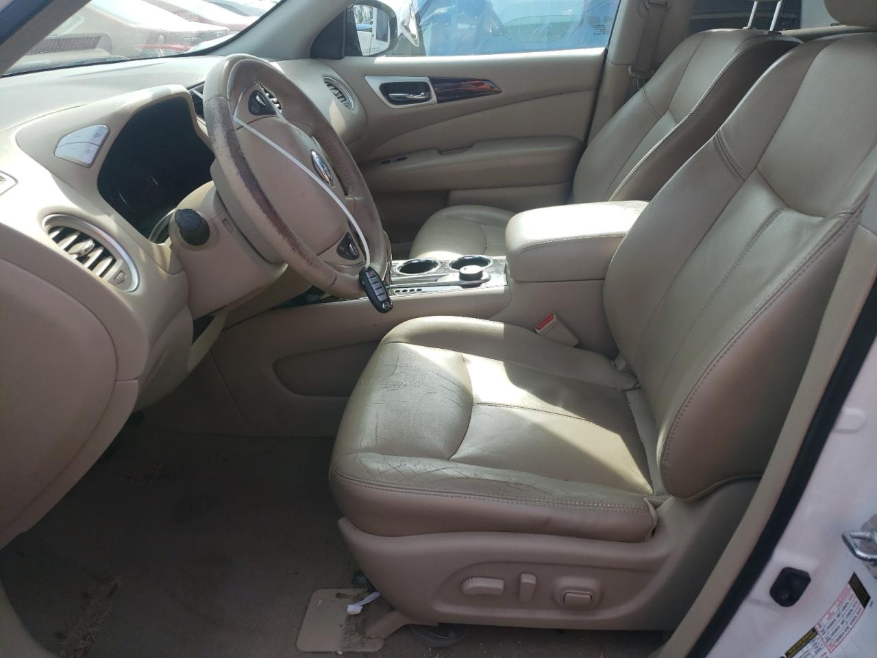 2013 Nissan Pathfinder - Image 7