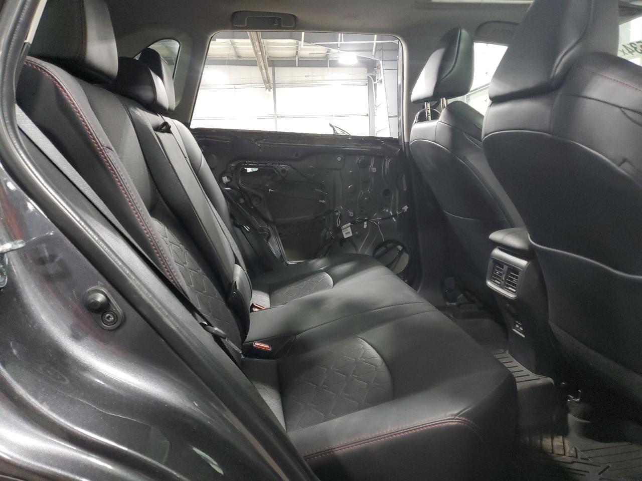 2021 Toyota RAV 4 - Image 11