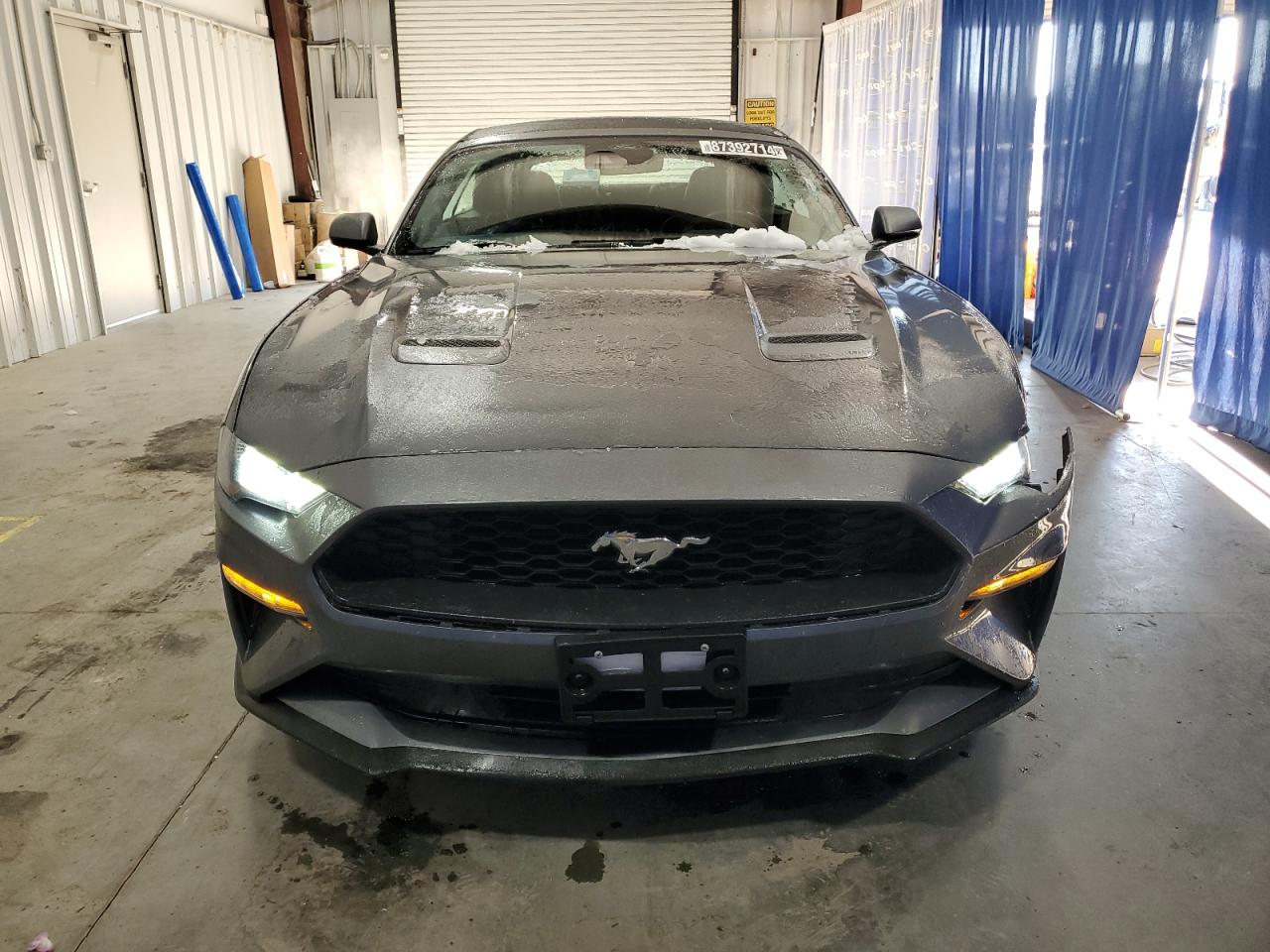 2022 Ford Mustang - Image 5