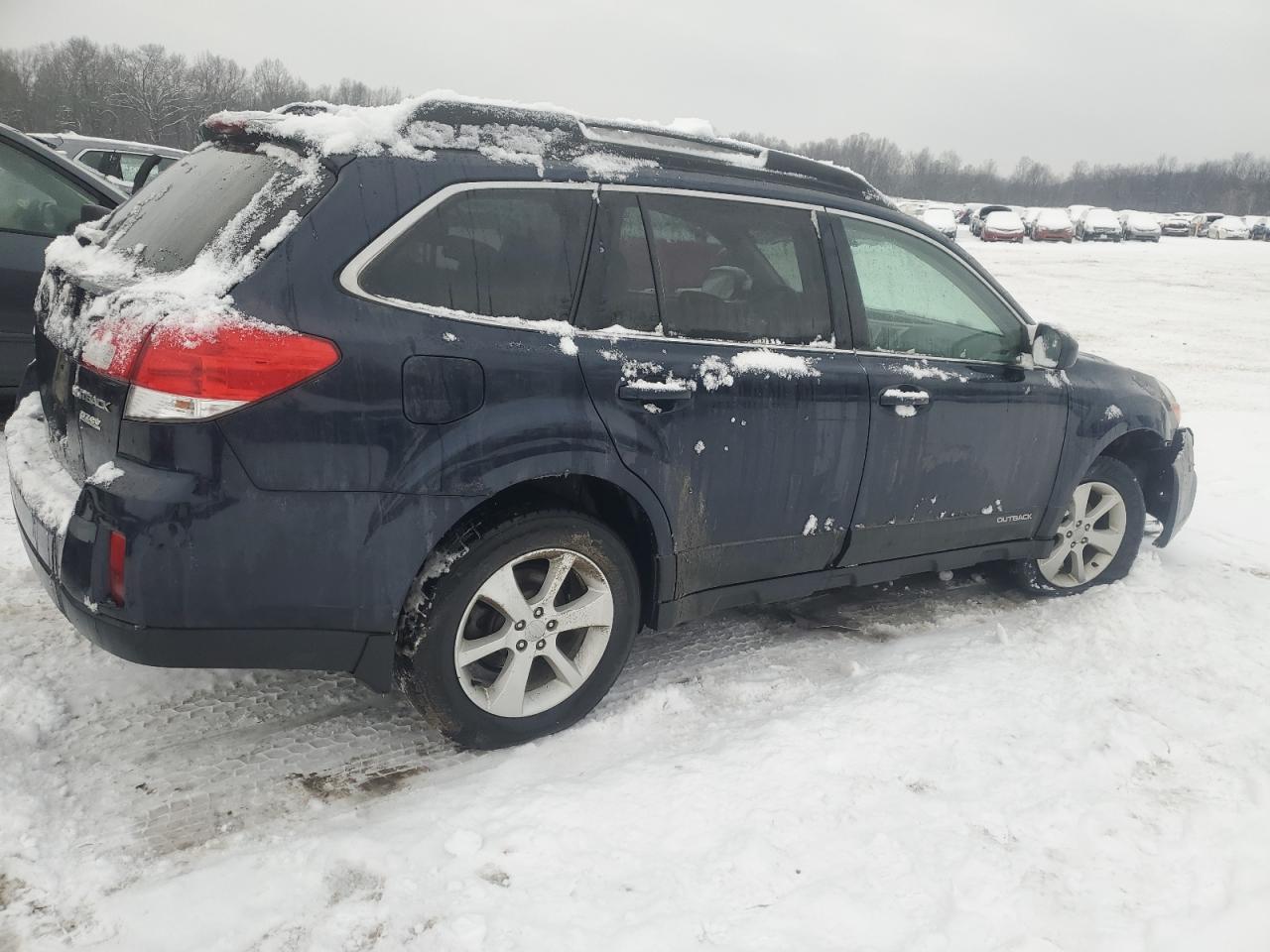 2013 Subaru Outback - Image 3