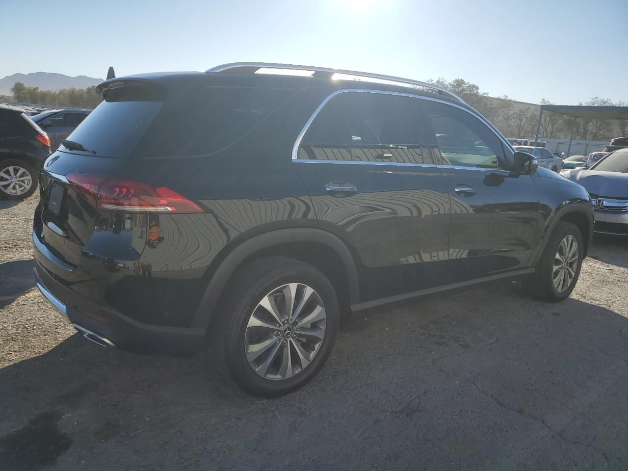 2021 Mercedes-Benz GLE - Image 3